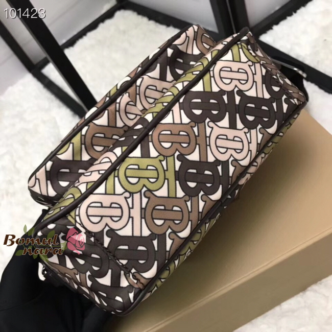 b9b6744b8e875c7fab2b751b06ab4674_1555994811_0719.jpg