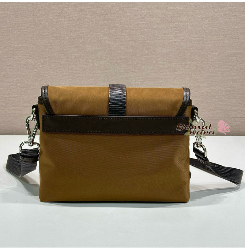 5b5ed78f595ad9ad8879e324eb49ffd9_1764571961_4458.jpg 5b5ed78f595ad9ad8879e324eb49ffd9_1764571961_4458.jpg