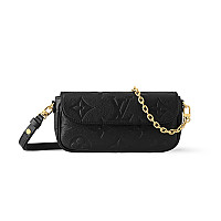 LOUIS VUITTON-M14239 루이비통 화이트 모노그램 체리 LV x TM 월릿 온 체인 아이비