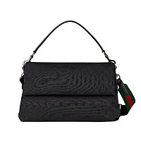 GUCCI-821616 9794 구찌 베이지 웹 디테일 미디엄 GG 크로스백