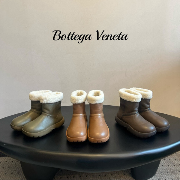 BOTTEGA VENETA-112102 보테가베네타 25F/W 가을/겨울용 라운드 토우 퍼 숏 부츠 (3컬러)