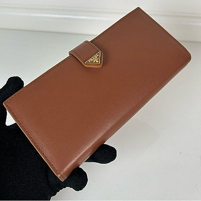 [스페셜오더]PRADA-1MV025 프라다 가죽 장지갑 브라운