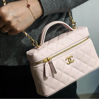 CHANEL-05063 샤넬 블랙 캐비어 가죽 바니티 케이스