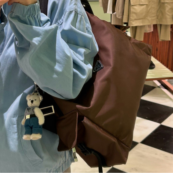 [스페셜오더]PRADA-2VH204 프라다 익스플로러 사이드 포켓 메신저 백 브라운