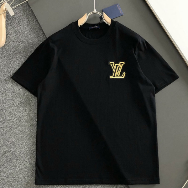 LOUIS VUITTON-04114 루이비통 026SS 봄/여름 최신 크루넥 자수 패션 반팔 티셔츠