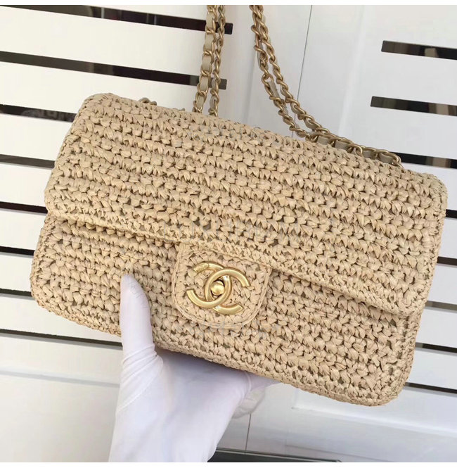 chanel-0103-002.jpg