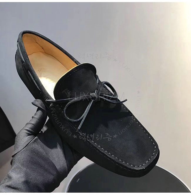 tods10-0127-5.jpg