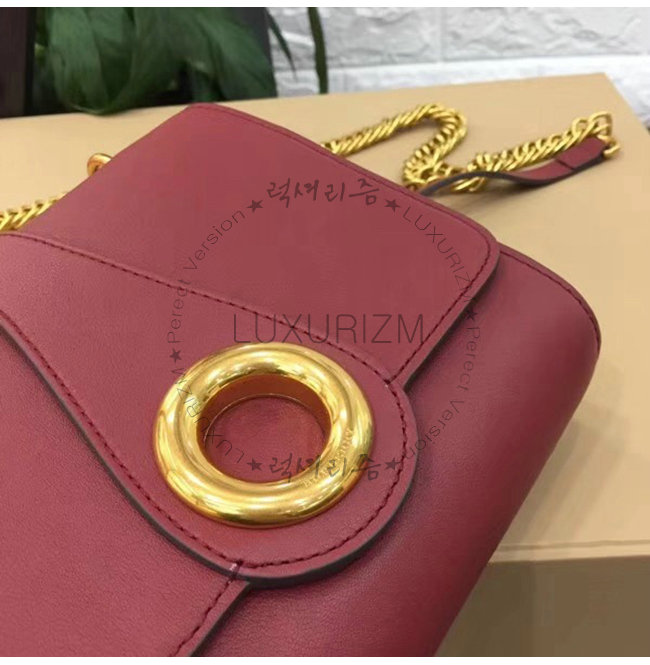 burberry2-1208-006.jpg