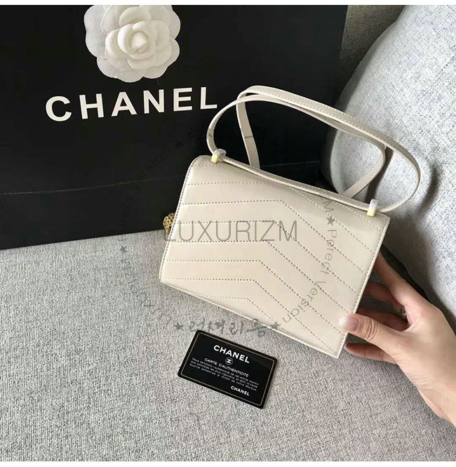 chanel1-0814-003.jpg