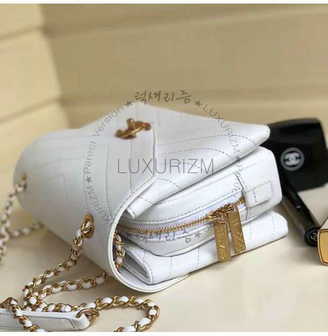 chanel-0822-004.jpg