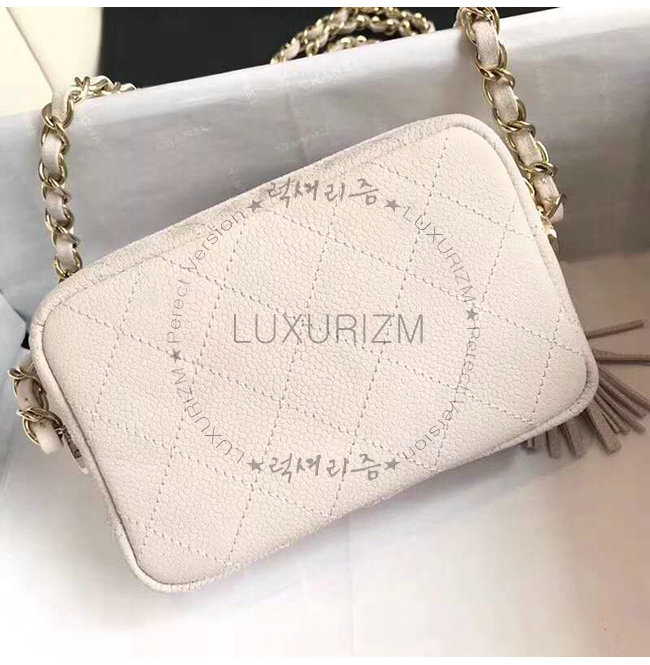 chanel1-0912-002.jpg