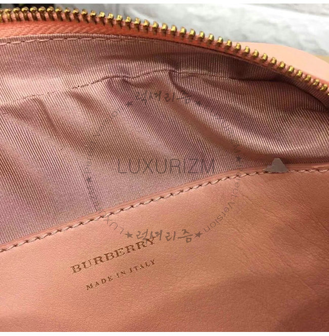 burberry1-0111-0010.jpg