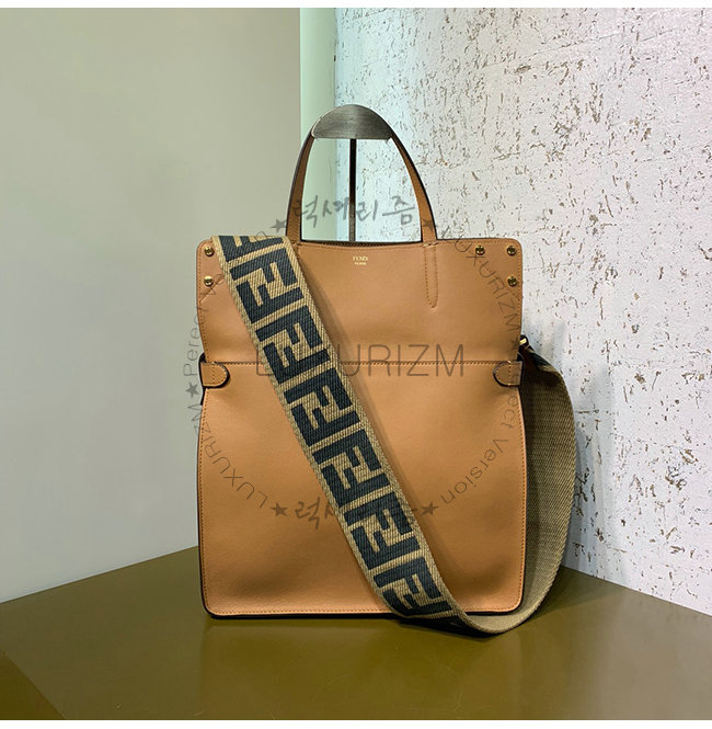 fendi-0124-006.jpg